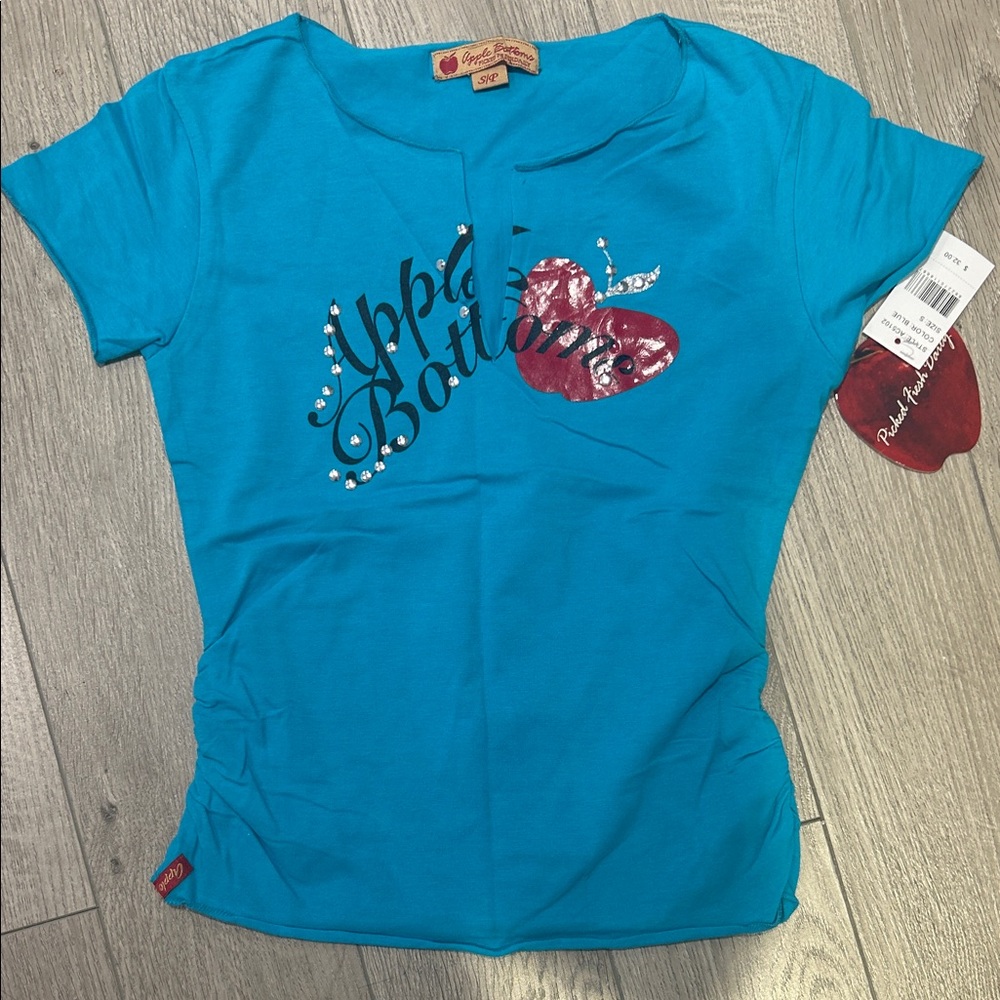 Apple Bottoms women’s Teal T-Shirt with Red Apple Design